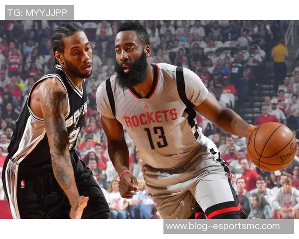 卡尔回顾近50年八控卫传奇阵容保罗比卢普斯安德烈米勒等人入选 卡尔回顾近50年八控卫传奇阵容保罗比卢普斯安德烈米勒等人入选